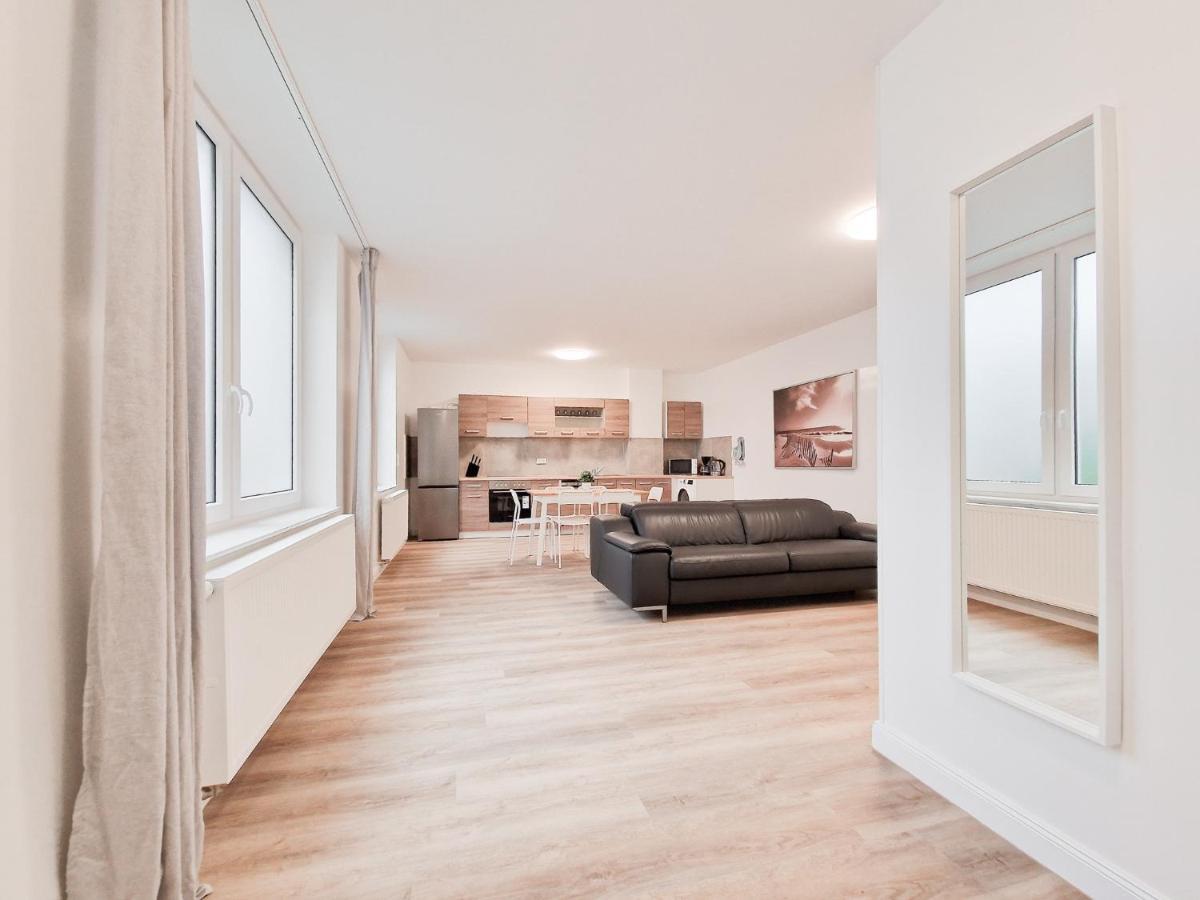 Raj Living - City Apartment With 3 Rooms - 15 Min Messe Dus & 10 Min Old Town Dus Ντίσελντορφ Εξωτερικό φωτογραφία